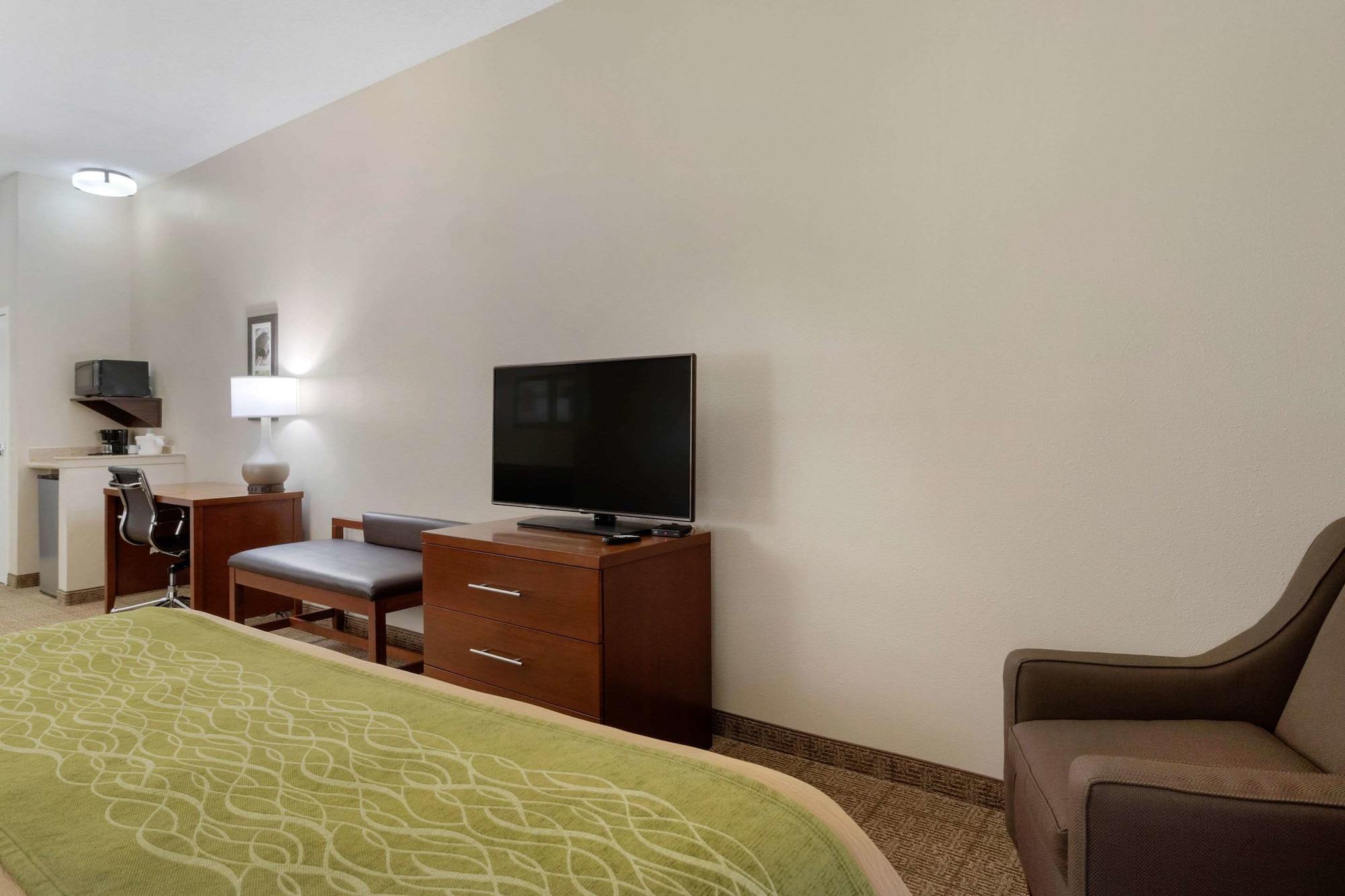 Comfort Inn & Suites Port Arthur-Port Neches מראה חיצוני תמונה