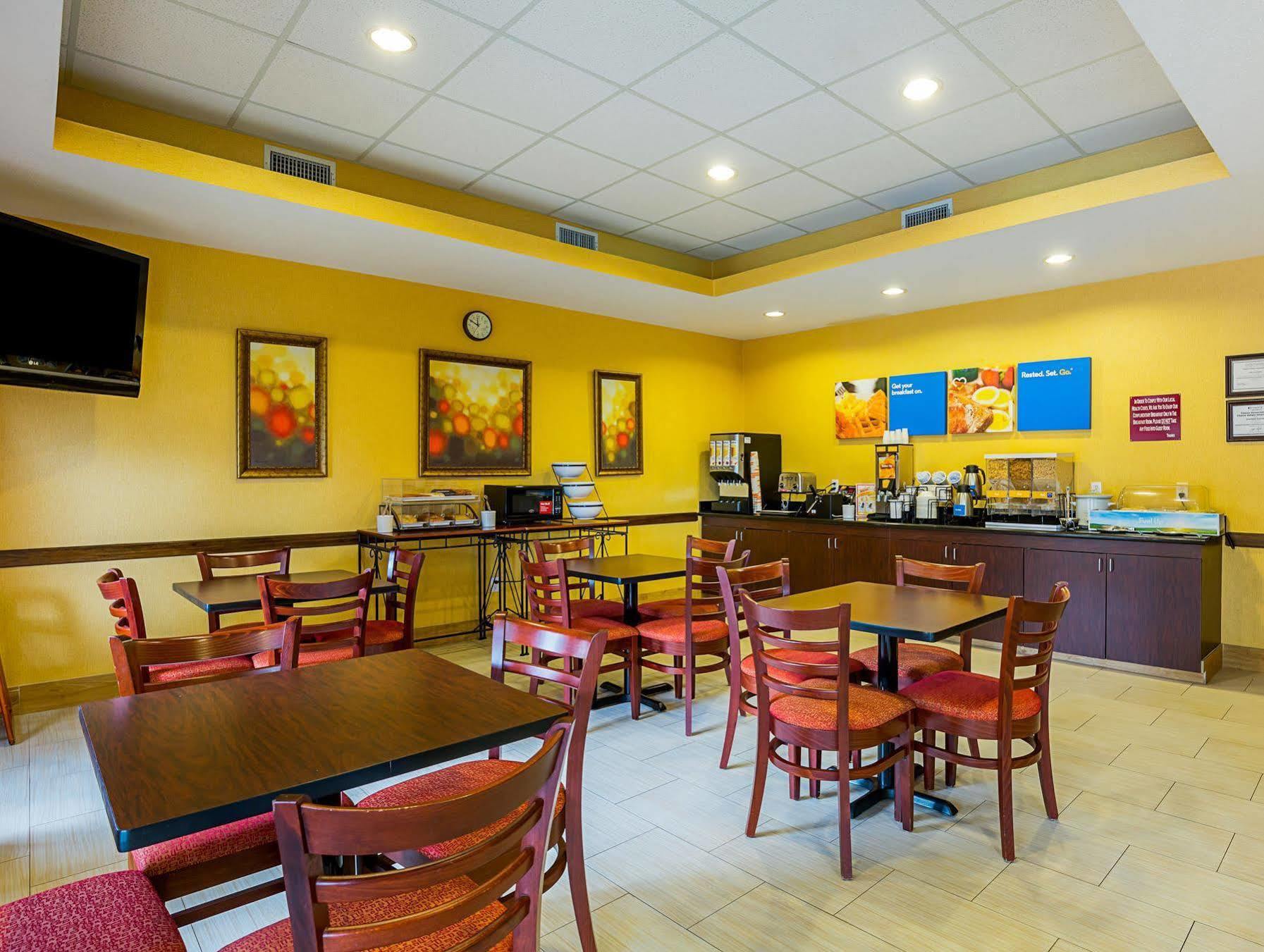 Comfort Inn & Suites Port Arthur-Port Neches מראה חיצוני תמונה