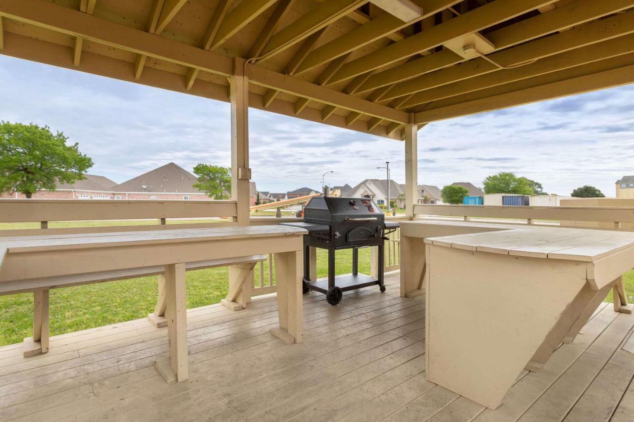 Comfort Inn & Suites Port Arthur-Port Neches מראה חיצוני תמונה