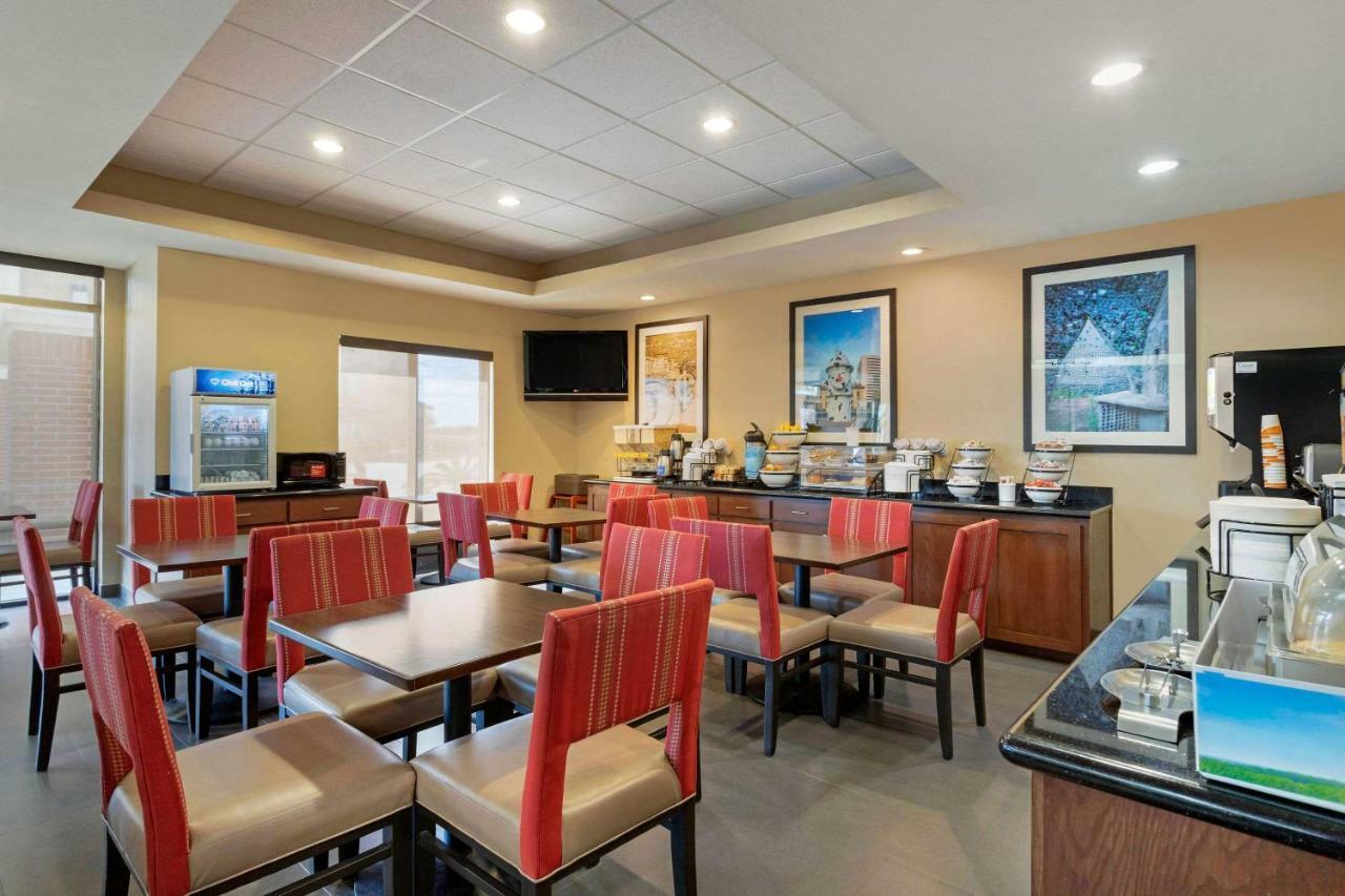 Comfort Inn & Suites Port Arthur-Port Neches מראה חיצוני תמונה