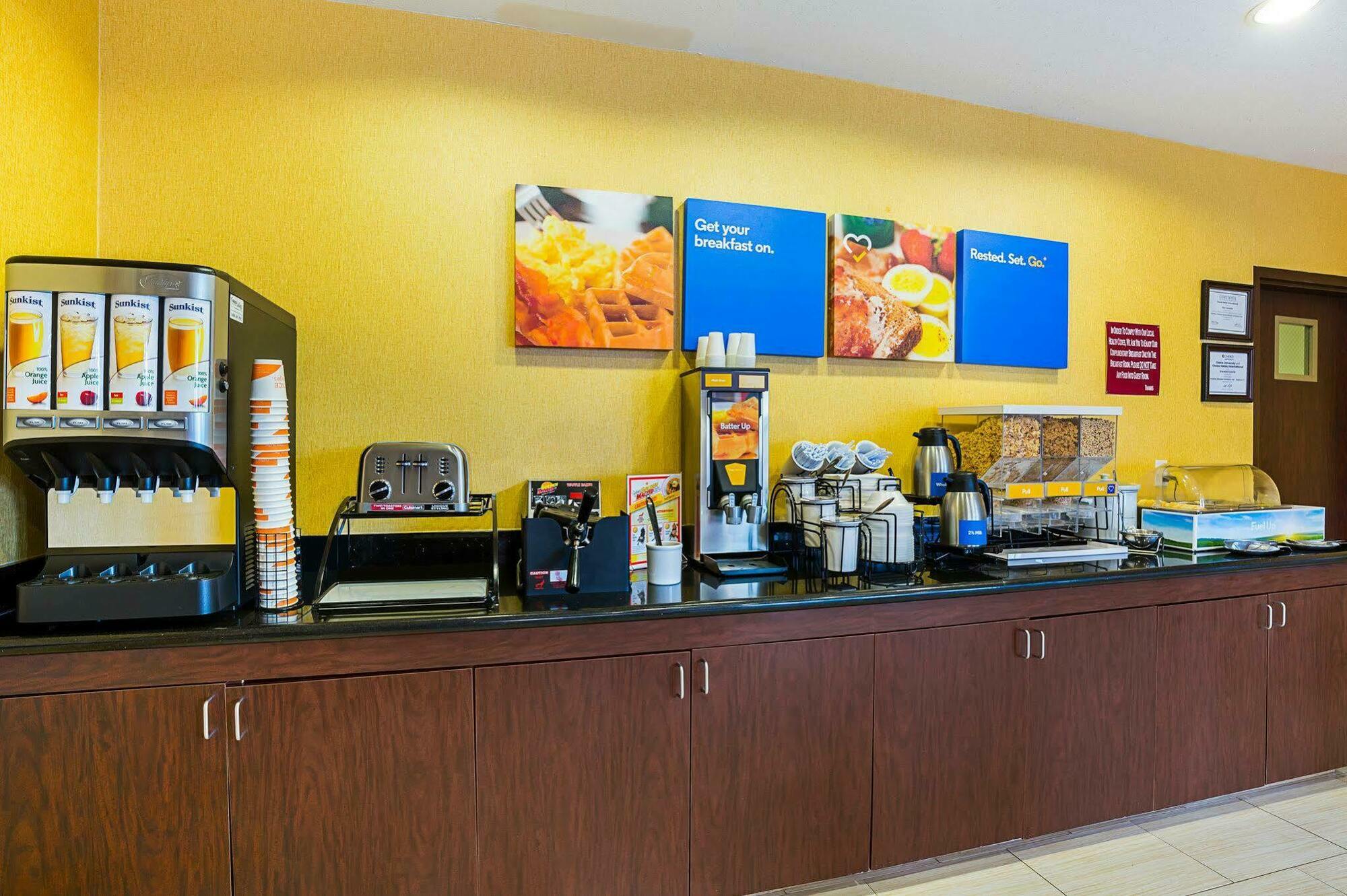 Comfort Inn & Suites Port Arthur-Port Neches מראה חיצוני תמונה