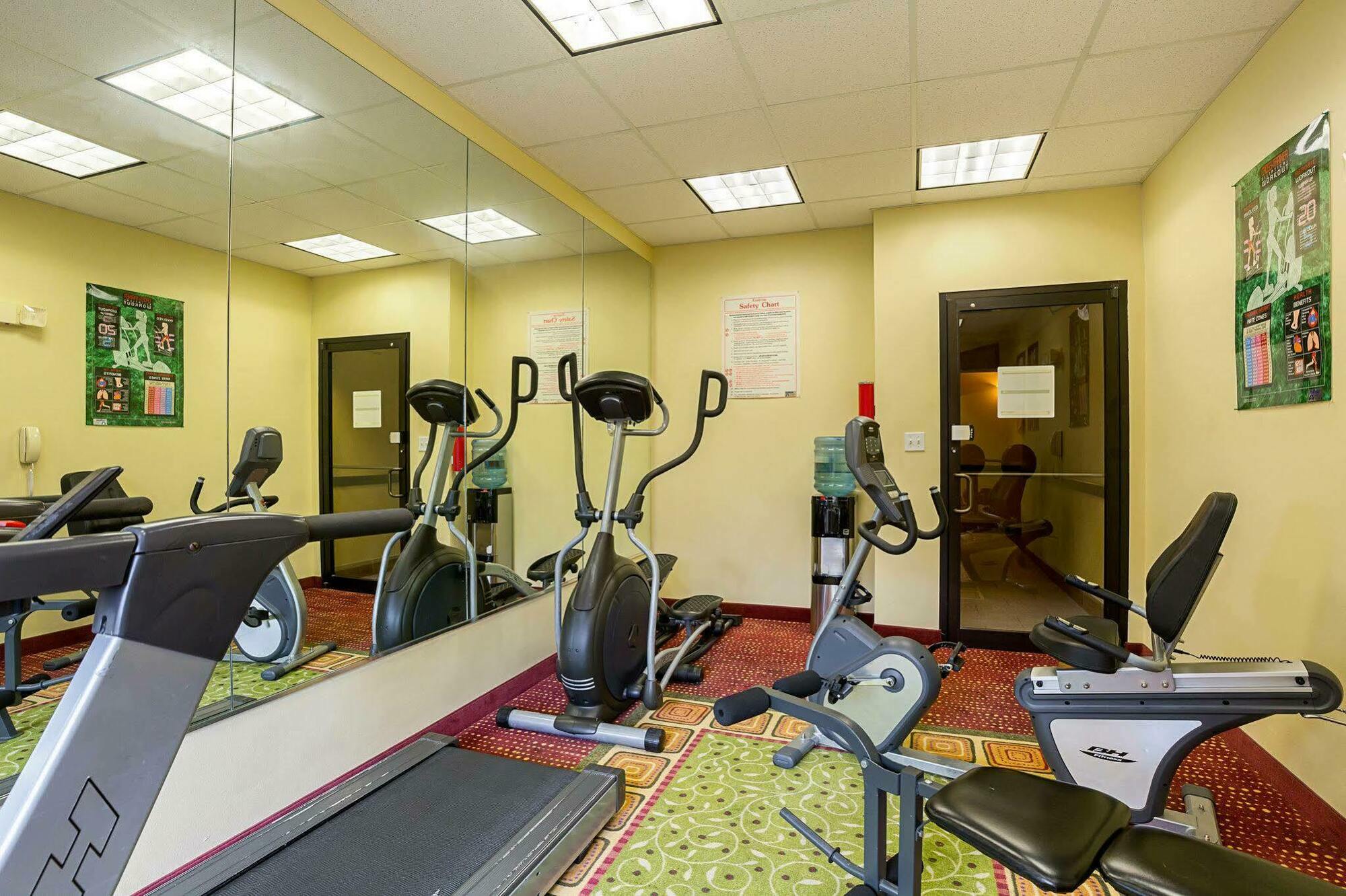 Comfort Inn & Suites Port Arthur-Port Neches מראה חיצוני תמונה